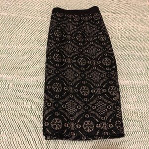 Forever 21 Lace skirt